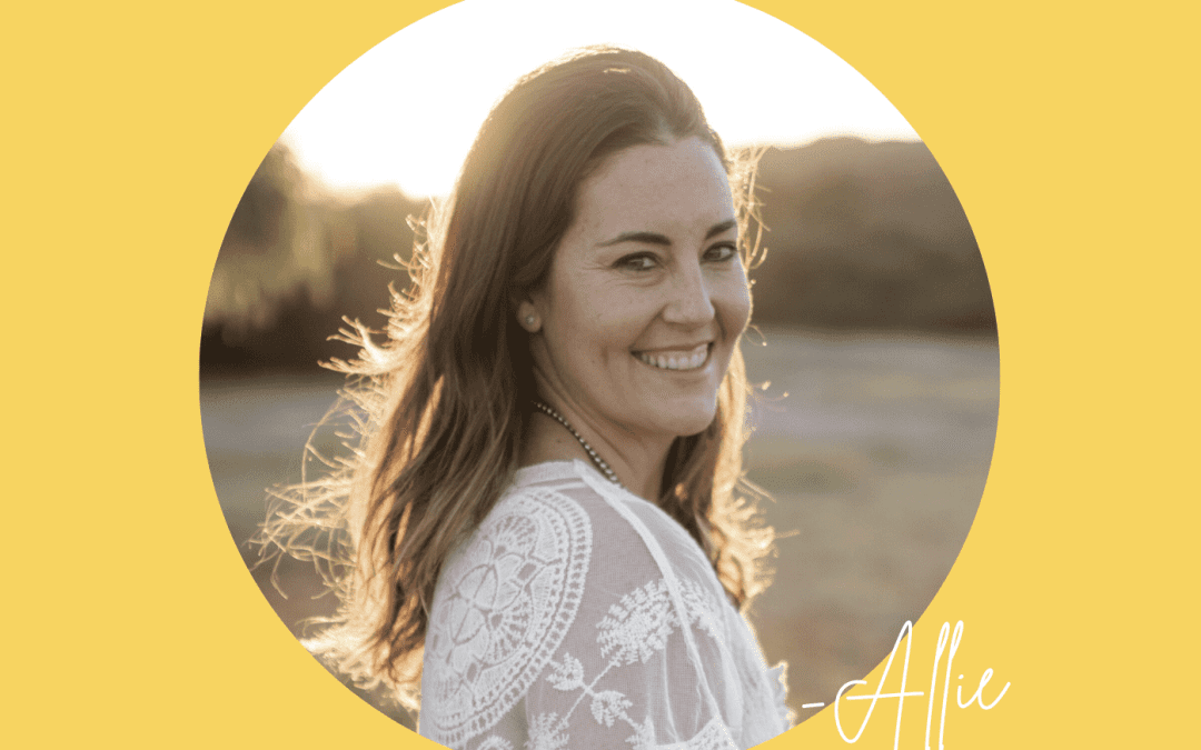 Allie Marie Smith – Social Media